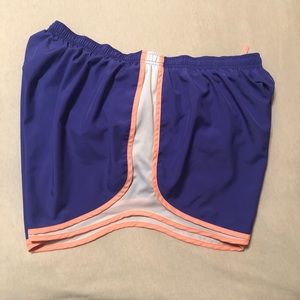 NIKE plus size shorts